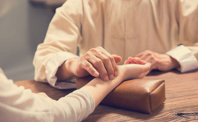 名老中医免费义诊、三九贴免费贴敷活动开始啦！