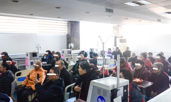 医患一家亲 ，血净科开展肾友会活动增进医患关系