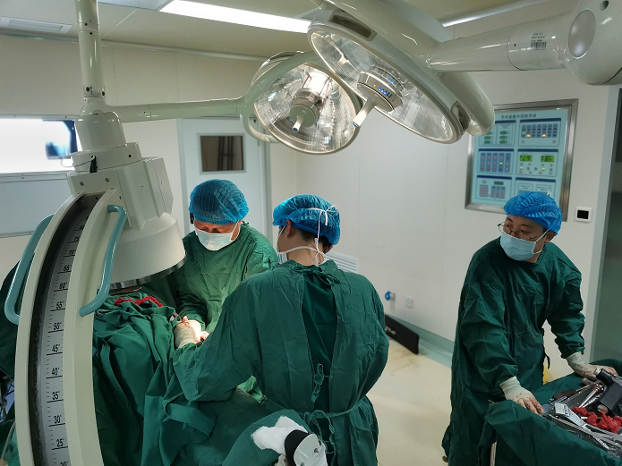 【学科建设】原解放军264医院骨科副主任伦保国加盟我院骨科建设