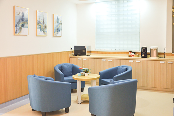 5d5f19af3917496a8fe58ca430e079d6.jpg DSC_7208.jpg