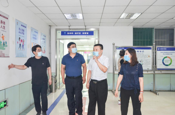 【和平新闻】督导检查创城工作 巩固提升创建成果——市委卫健委副主任王建平对太原和平医院创城工作进行督导检查
