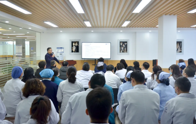 凝心聚力，不断奋进——太原和平医院开展2020年终院长汇报会